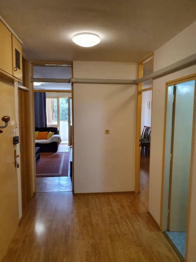Apartman Val พูลา ภายนอก รูปภาพ